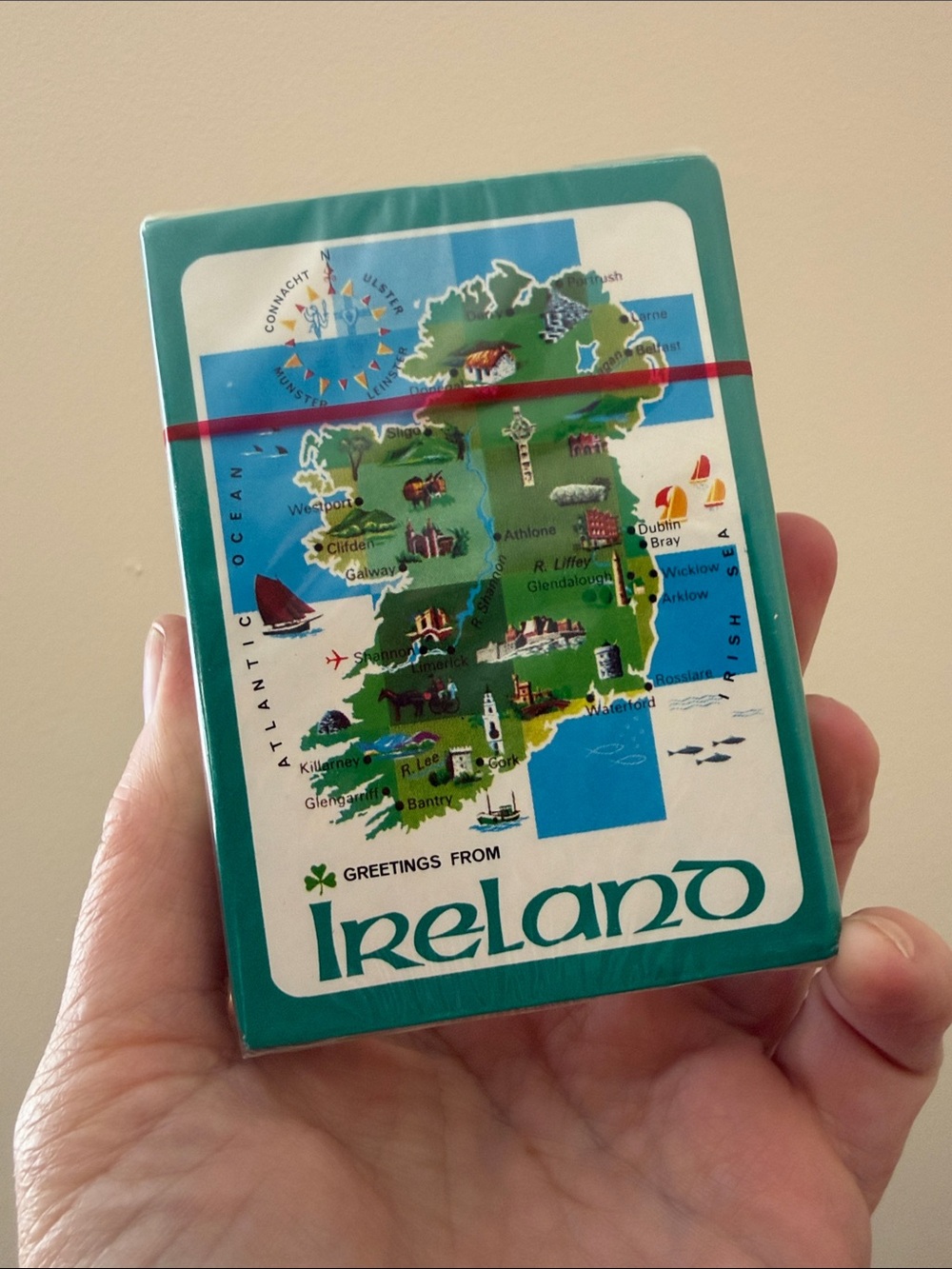 NIB Vintage Greeting From Ireland Map Playing Cards Sealed by John Hinde